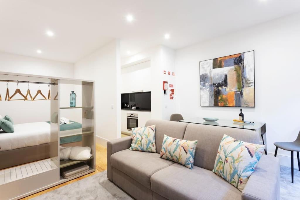 Апартаменты Sweet Porto Downtown Loft With Balcony Экстерьер фото